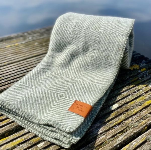 Klippan Ledikantdeken Gooseye 90 x 130 cm 100% Eco Lamswol